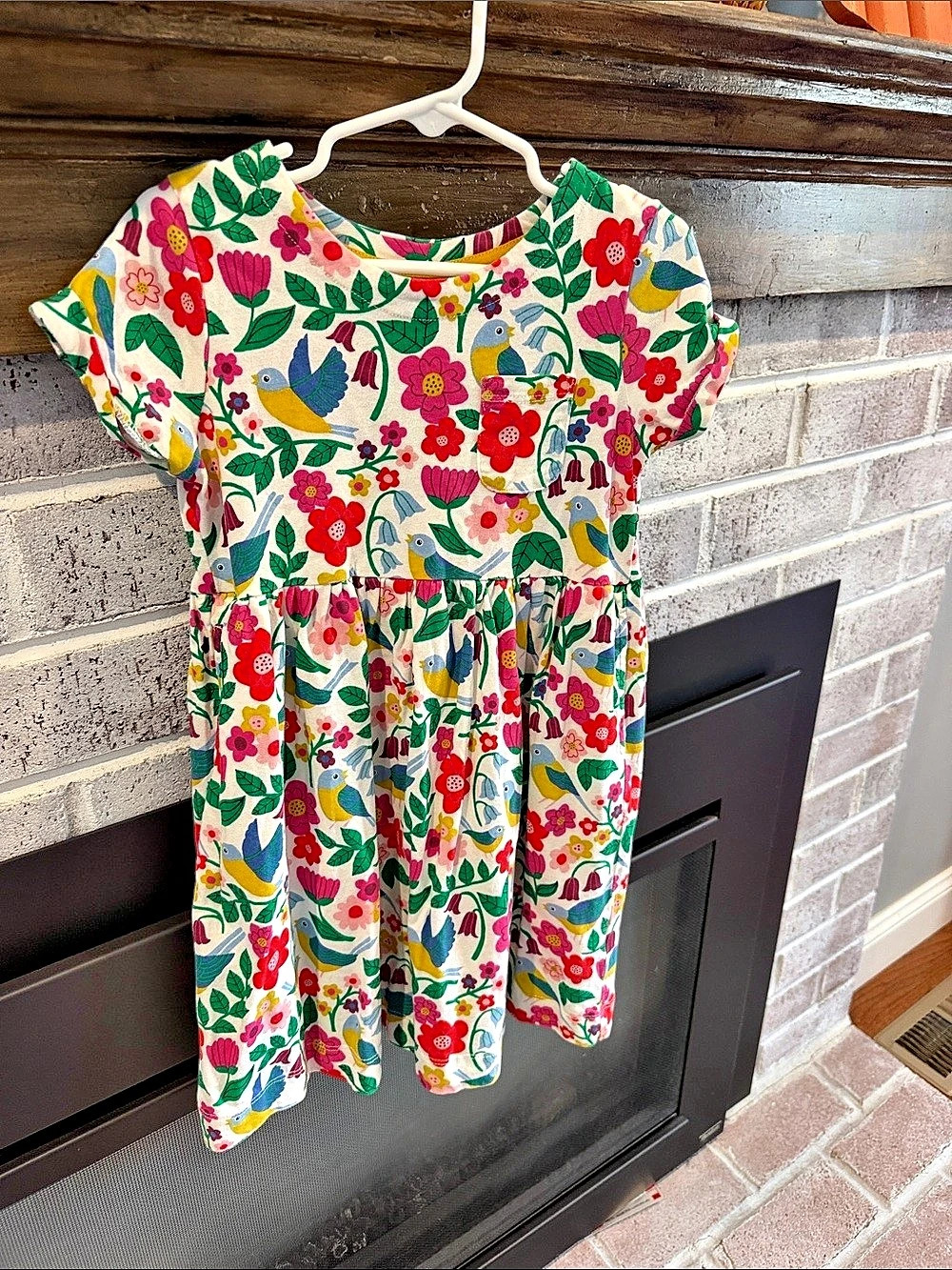 Mini Boden Girls Floral Dress White & Multicolor Size 5-6Y